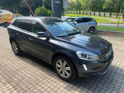 Volvo XC60 D4 AWD Selection *TOP GEPFLEGT*