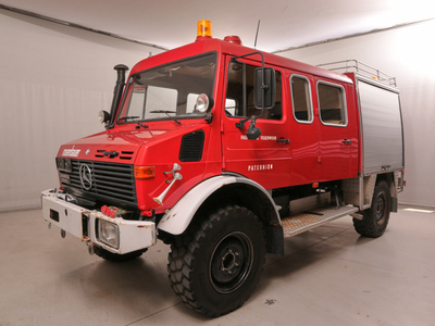 Mercedes Unimog Gebrauchtwagen, Diesel, Rot, Salzburg, ID 1176353