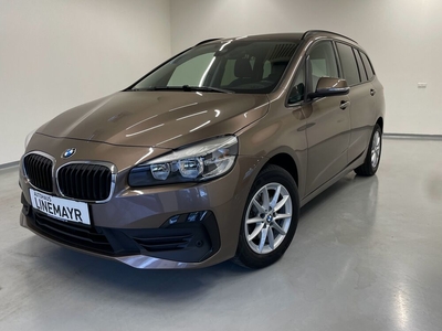 BMW 216d Advantage 7 Sitze