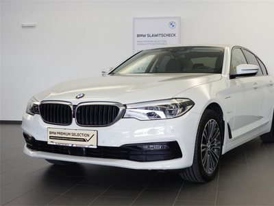 BMW 530e xDrive Sport Line