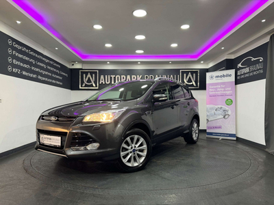 Ford Kuga 2.0 Titanium 4x4 *PDC*SZH*