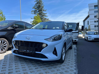 Hyundai i10 1,0 Level 3 NAVI , KAMERA SITZHEIZUNG etc