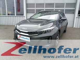 KIA Xceed 1,6 CRDI 48V Silber DCT