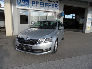 Skoda Octavia Style 1,6 TDI ACC, LED, PDC, Lane assist