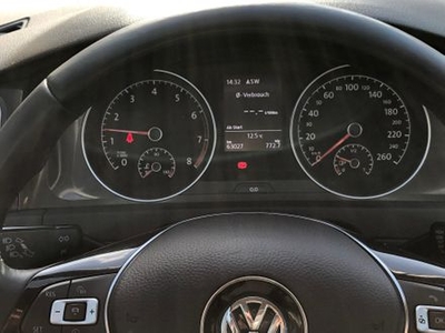 VW Golf