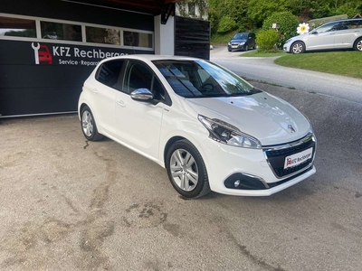 Peugeot 208 Style 8 FACH TEMPOMAT TELEFON