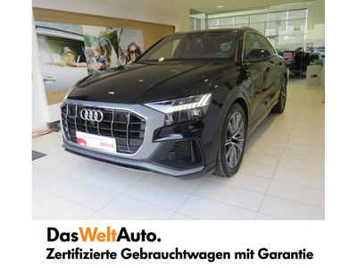 Audi Q8 55 TFSI quattro