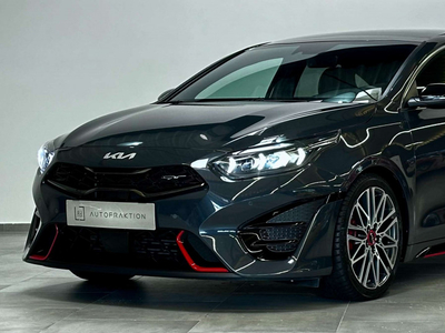 KIA ProCeed GT