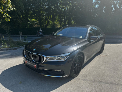 BMW 750 Allrad (F02) xDrive Österreich-Paket Aut.