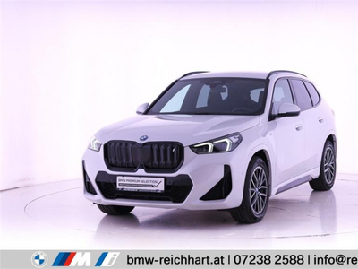 BMW iX1 xDrive30