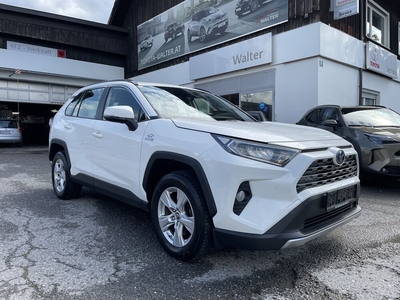 Toyota RAV4 2,5 Active Hybrid 4x4