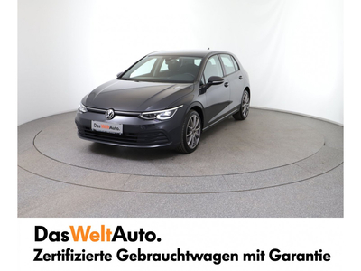 VW Golf Life TSI