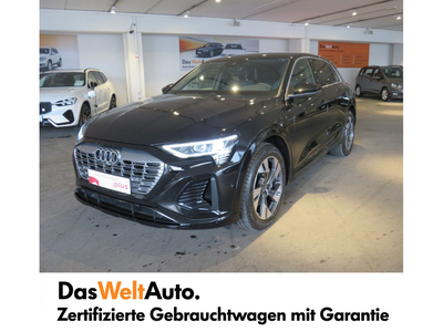 Audi Q8 50 e-tron quattro S line