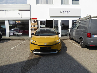 Toyota Prius 2.0 VVT-i Plug-in Hybrid PHEV Advanced