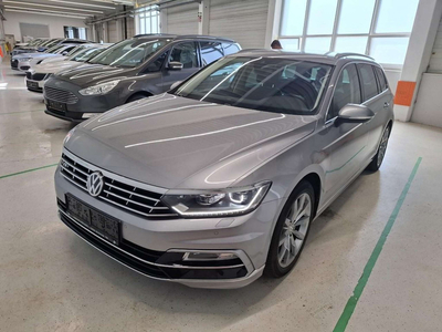 VW Passat Highline 2.0 TDI DSG * R-Line * virt. CP *LEDER *