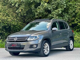 Volkswagen Tiguan SKY Sport 2,0 TDI 4MOTION DSG Aut*NAVI*SHZ*PANO*