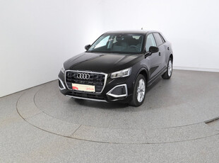 Audi Q2 30 TFSI admired