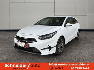 KIA ceed SW 1,5 TGDI Silber mit Paket Style