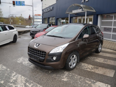 Peugeot 3008 1,6 VTi 120 Professional Line