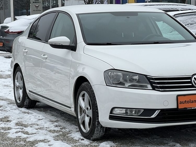 VW Passat Trendline BlueMotion 8-Fachbereift 16'' Alu