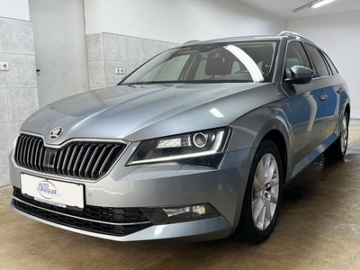 Skoda Superb Style DSG ''Navi-Xenon-Rückfahrk-AHK-Alu17''