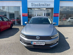 VW Passat 1,6 SCR TDI DSG*LED*AHK*Leder*Navi*