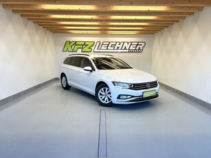 VW Passat Variant 2,0 TDI DSG AHK*ACC*R-KAM*NAVI*SHZ