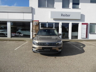 VW Tiguan Highline 2,0 TDI DSG *LED*PANO*AHK*