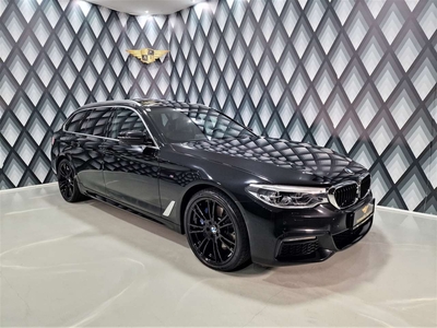 BMW 530 d xDrive G31 // M-PAKET // VOLLE HÜTTE //