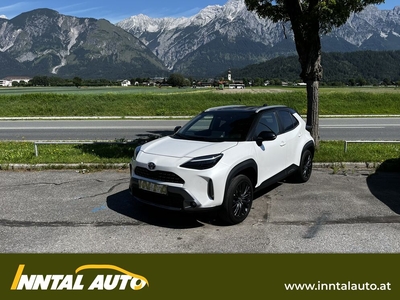 Toyota Yaris Cross Hybrid AWD Adventure *AHK / 1. BESITZ*