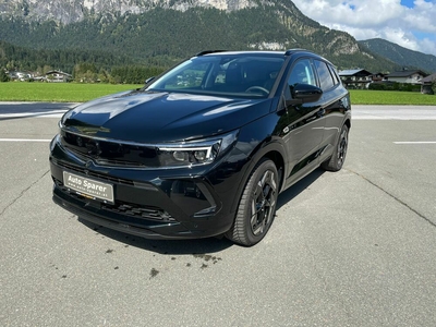 Opel Grandland X GSe Plug-in-Hybrid 4WD