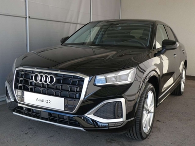 Audi Q2 30 TFSI black & white Edition