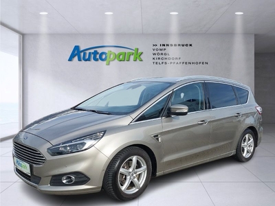 Ford S-Max TITANIUM