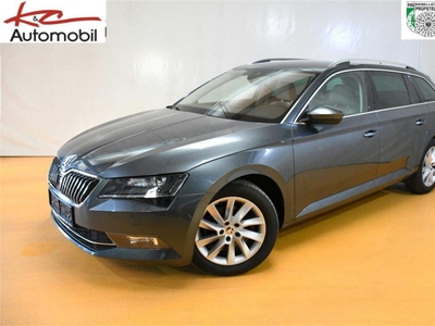 Skoda Superb Combi Style 2.0 TDI NAVI_ACC_SAA