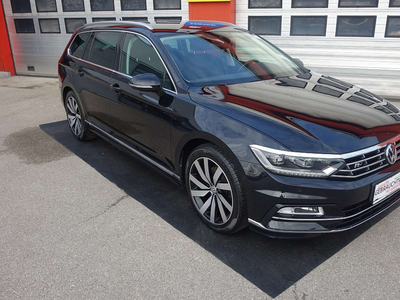 VW Passat Highline 2,0 TDI SCR DSG R-Line