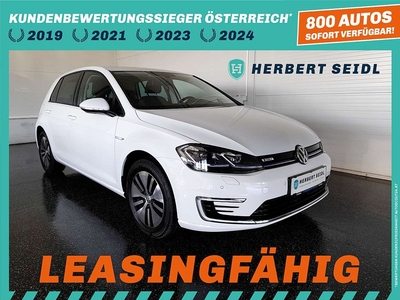 Volkswagen e-Golf VII 35,8kWh *LED / NAVI / 35,8 kWh / SHZG / PDC...