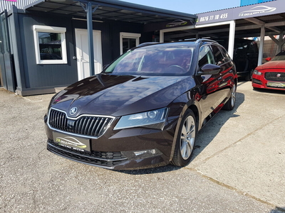 Skoda Kombi 2,0 TDI Style DSG // Alcantara / Bi-Xenon //