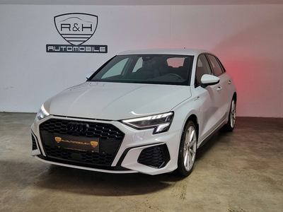 Audi A3 40 TFSIe S-Line / Virtual Cockpit / LED / ACC /...