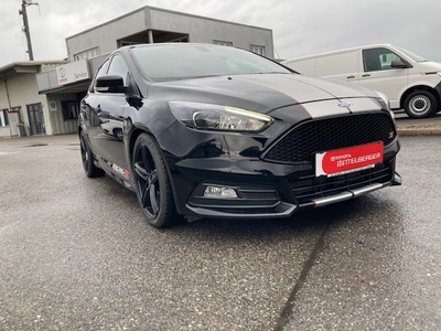 Ford Focus 2,0 EcoBoost ST