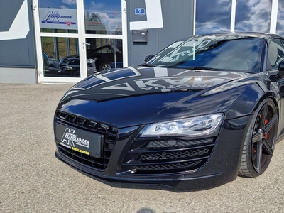 Audi R8 Coupé 5,2 V10 Quattro