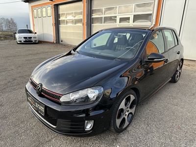 VW Golf GTI