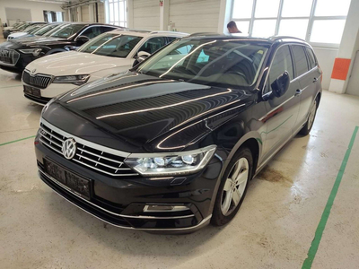 VW Passat 2,0 TDI Highline 4Motion DSG * R-Line *PANO * LED