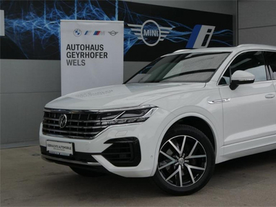 VW Touareg 4Motion V6 TDI SCR R-L