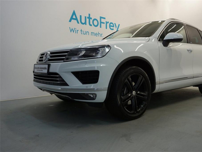 VW Touareg Gebrauchtwagen, Diesel, Weiß, Salzburg, ID 1079626