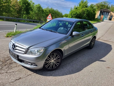 Mercedes-Benz C 180 Kompressor Avantgarde BlueEfficiency