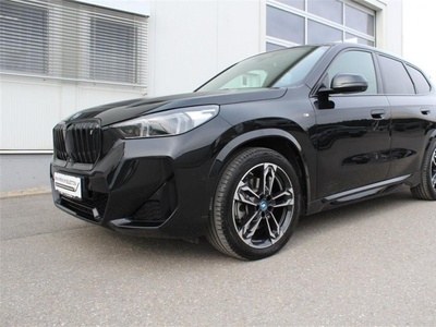 BMW iX1 xDrive30