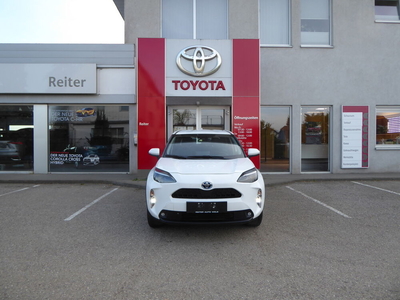 Toyota Yaris Hybrid 2WD