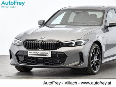 BMW 330e xDrive