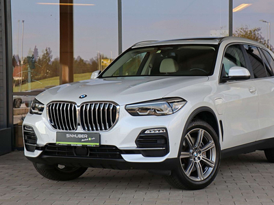 BMW X5 xDrive45e PHEV Aut. AHK elektr., ACC, Drivin...