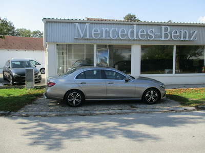 Mercedes-Benz E 220 d